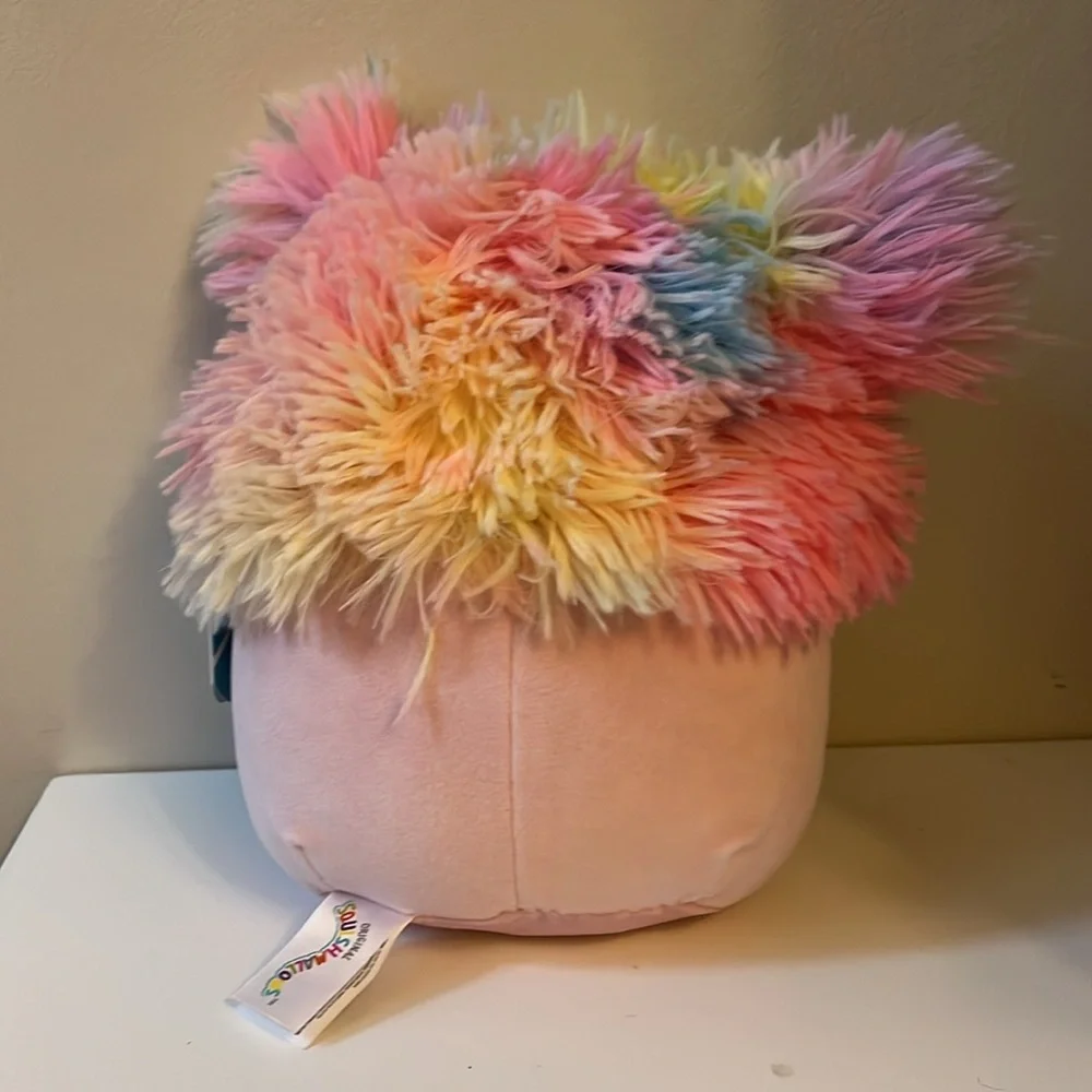Caparinne the Bigfoot Squishmallow